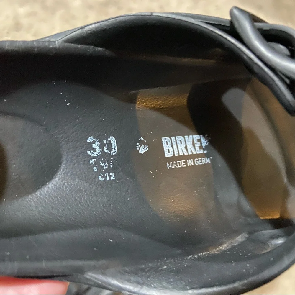 BIRKENSTOCK Kids Unisex Arizona Essential Black EVA Sandal Slides Size 30 C12 - Picture 4 of 9